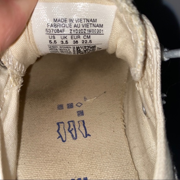 Converse white and red womens 5.5 US - Picture 6 of 6